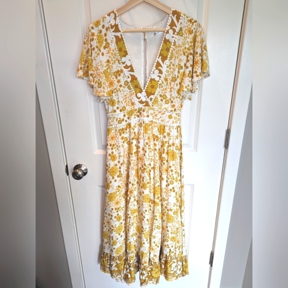 SAINTS & Secrets Golden Yellow Floral Maxi Dress Size Small